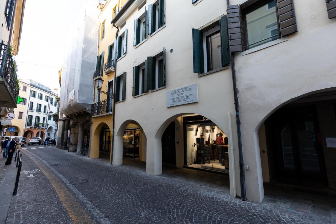 Residenza Subitosanto - Appartamento 1B "Palladio" Padua Buitenkant foto